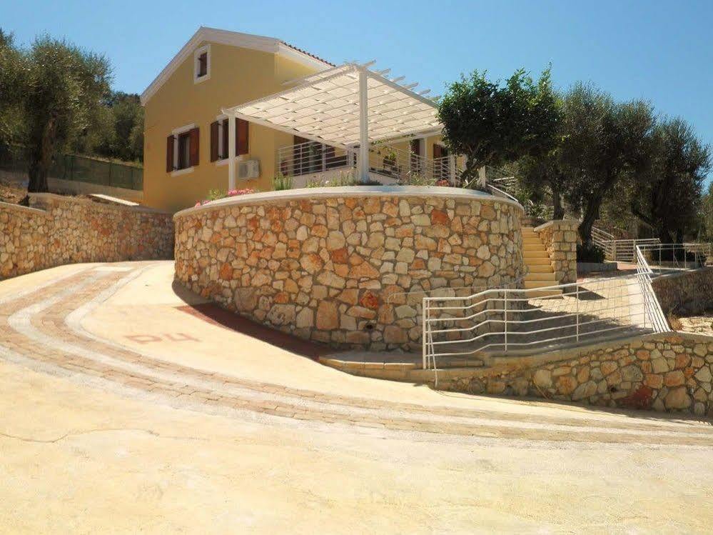 Tesoro Of Ithaca Apartment Stavros  Exterior photo